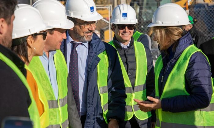 Galmarini recorrió la obra de Sistema Agua Sur junto al presidente de la CAF e intendentes del conurbano