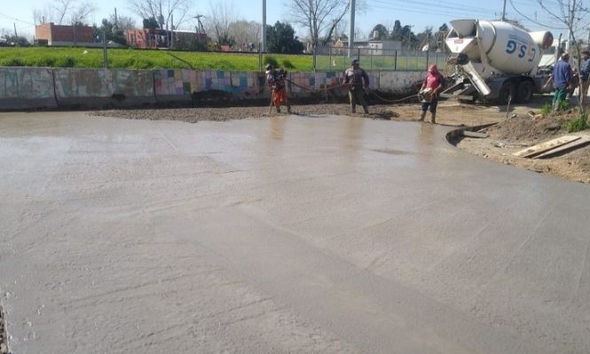 Florencio Varela: Obras de pavimentación e intervenciones hidráulicas