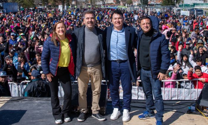 El concejal Diego Giménez junto a la UOCRA celebraron el Día de las Infancias en Florencio Varela