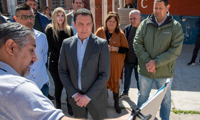 F. Varela: Andrés Watson: “Planificamos las labores de infraestructura desde el diálogo con la comunidad educativa”