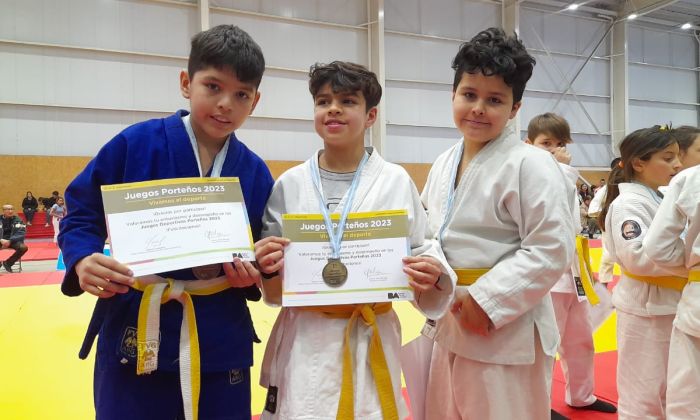 Nueve representantes de Florencio Varela subieron al podio en los Juegos Porteños de judo