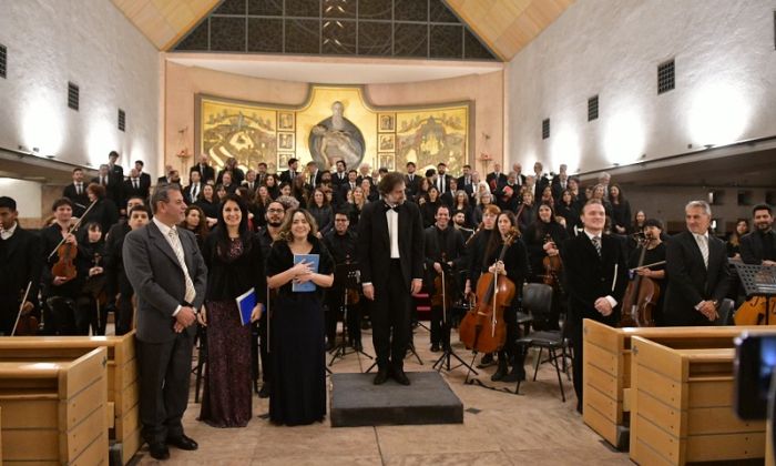 F. Varela – Concierto de la Orquesta Sinfónica Municipal y el Coro Polifónico Nacional