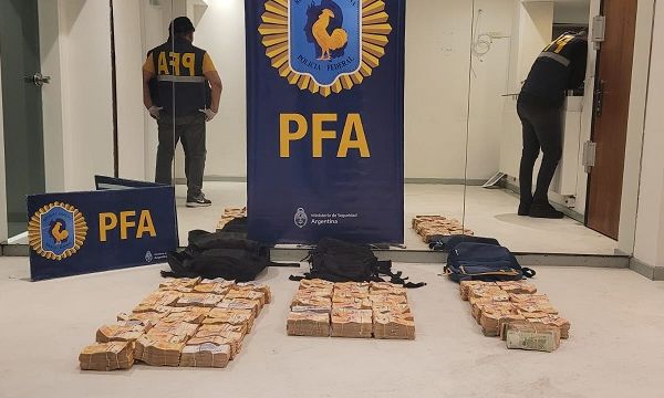 Policía Federal – 40 allanamientos – Desbaratan banda internacional de lavado de dinero