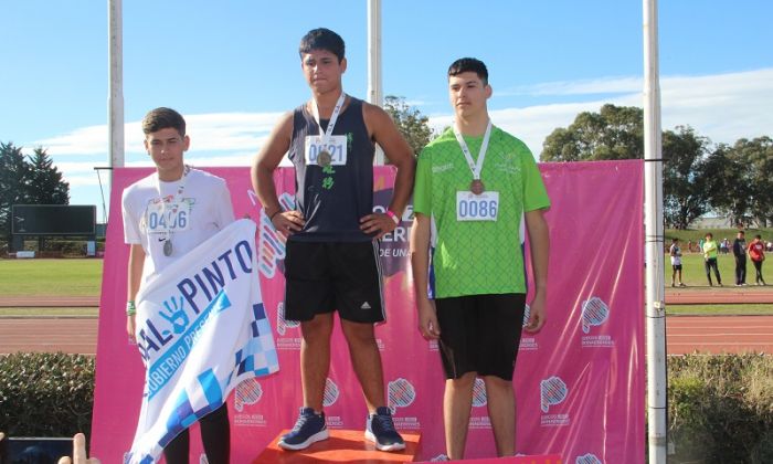 El atletismo obtuvo las primeras medallas para la delegación varelense