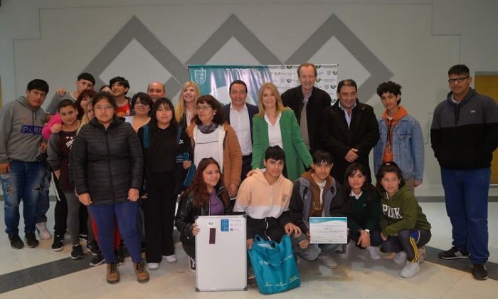 Florencio Varela – Ganadores del Concurso “Voces Adolescentes”