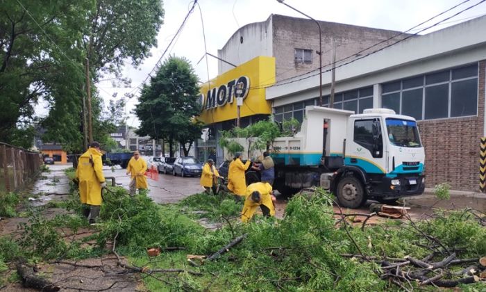 Florencio Varela – La municipalidad intensificó labores tras el temporal