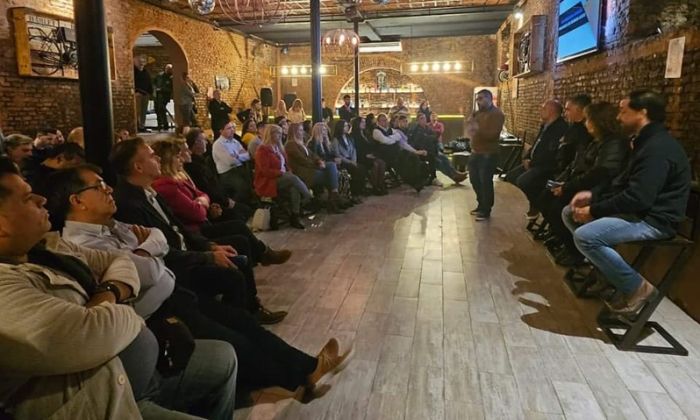 Meeting político en Quilmes, La Libertad Avanza continúa ampliando su espacio