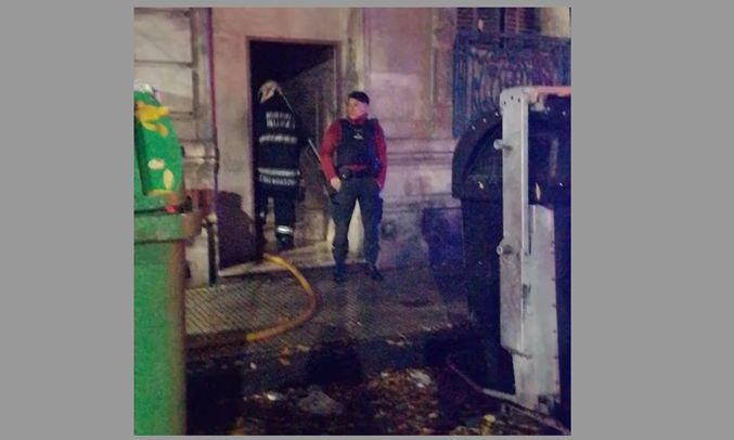 CABA – Explosión e incendio en un convetillo en Barracas, nueve heridos de gravedad