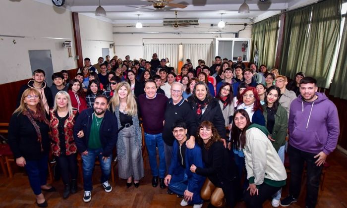 Apertura de Foros juveniles con centros de estudiantes varelenses