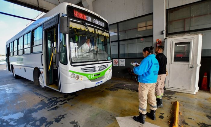 F. Varela - Inspección a unidades de transporte público de pasajeros