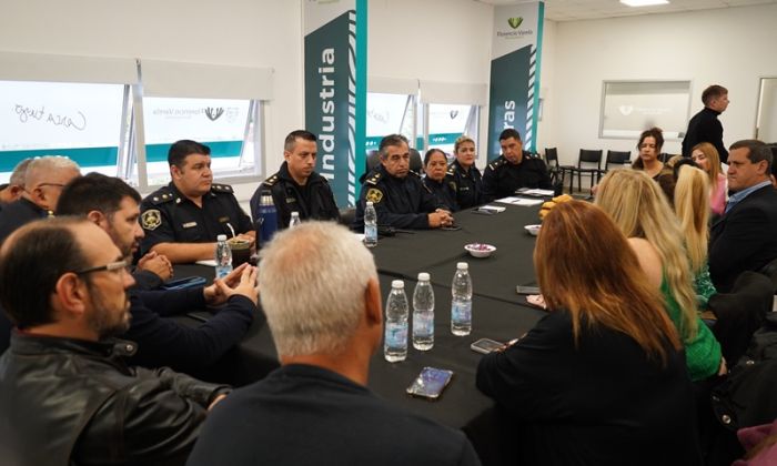 F. Varela - Seguridad: accionar municipal articulado con el ámbito educativo local