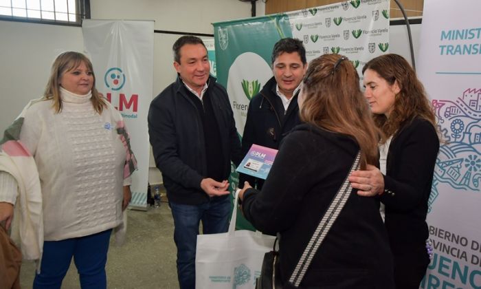 F. Varela - A.Watson y M. Marinucci entregaron pases libres multimodales