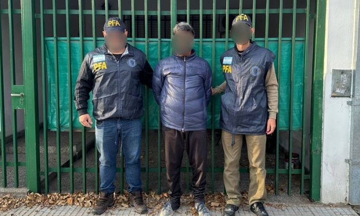 CABA - Trágica decisión de una menor, la PFA detuvo a su abusador sexual