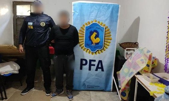 El DFI y la PFA desarticularon una banda que producía y vendía pornografía infantil