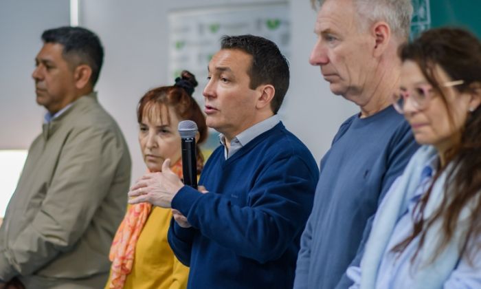 F. Varela – Capacitación de personal y modernización en sistemas de gestión hospitalaria