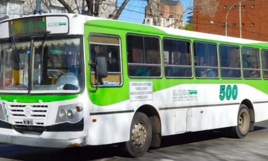 Florencio Varela – Se levantó el bloqueo de los colectiveros, el tránsito circula libremente