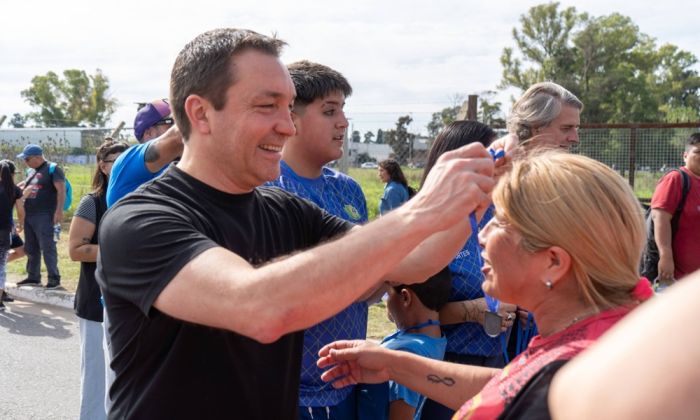 F. Varela - Andrés Watson marcó la largada de la 2ª Correcaminata inclusiva
