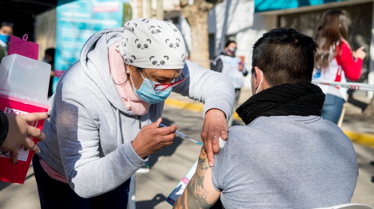 Vacunación libre e itinerante contra el Coronavirus