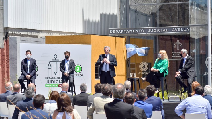 Alberto Fernández encabezó la inauguración de obras en Avellaneda