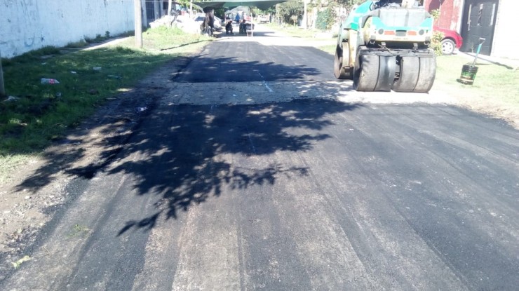 Trabajos de bacheo en Santo Tomás