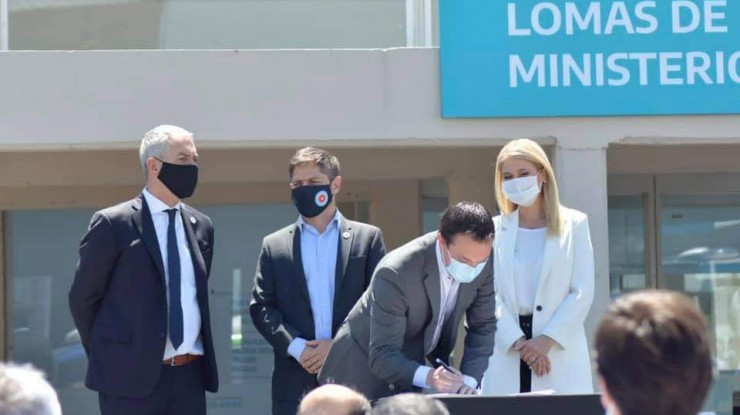 Fernández, Kicillof y Watson en la presentación del Plan Penitenciario Provincial 2021-2022