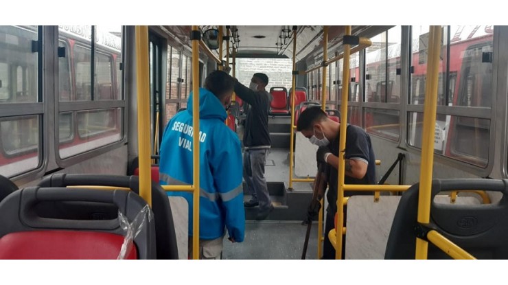 Continúan los controles de desinfección en el transportes públicos