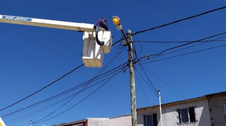 Mejoras en diferentes barrios del distrito