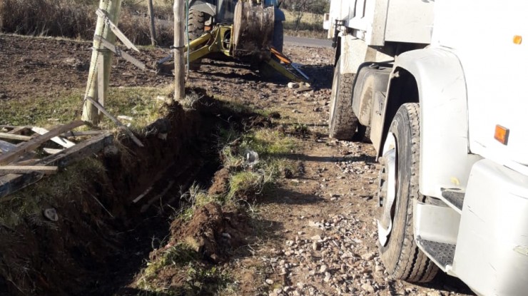 Las cuadrillas municipales trabajan en los barrios