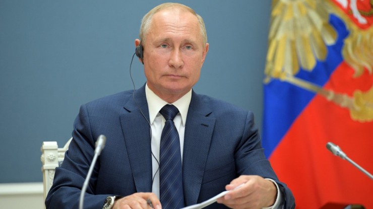 Vladimir Putin anunció que la vacuna rusa está lista y otorgaría inmunidad duradera