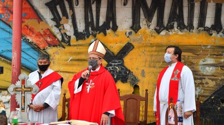 Celebración en honor al Señor de los Milagros de Mailín