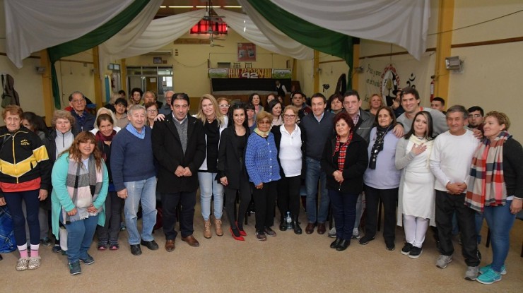 Vecinos participaron de la Jornada para el Bienestar en Zeballos