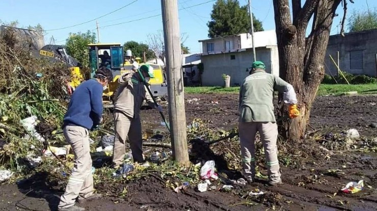 El Municipio refuerza labores de sostenimiento de espacio público 