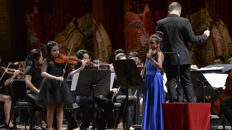 La Orquesta Escuela ovacionada en el Teatro Colón 