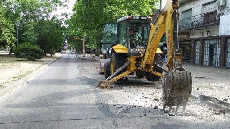 Trabajos viales en la zona céntrica del distrito y el barrio 9 de julio